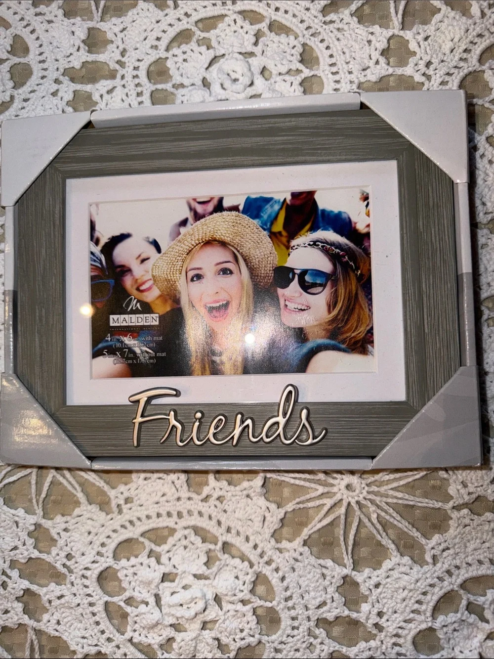 Malden Gray 'Friends' Wood-Look Picture Frame